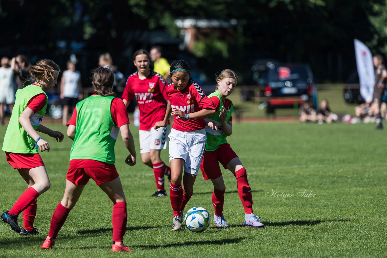 Bild 241 - Loewinnen-Cup